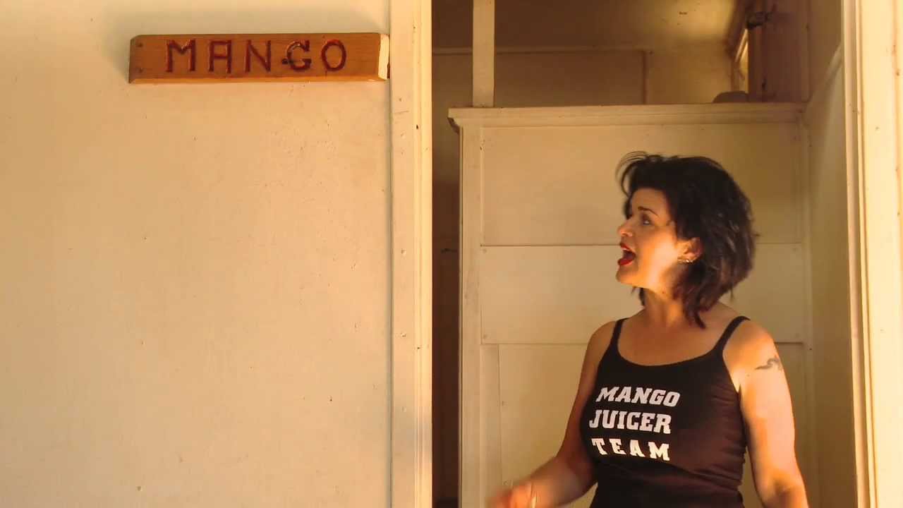 Samantha Bachman - Shewee gets Sprung