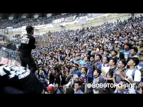 VIKING PERSIB CLUB CHANT - YouTube