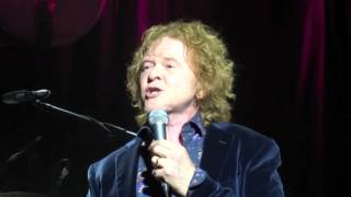 Mick Hucknall @ RAH - Tell it like it is