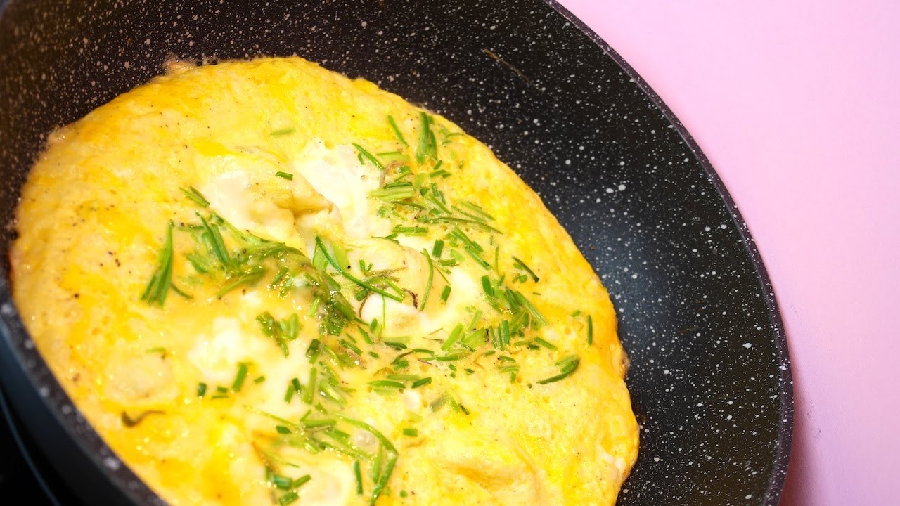 Omelett Rezept - leckeres Omlett schnell selber machen mit ...