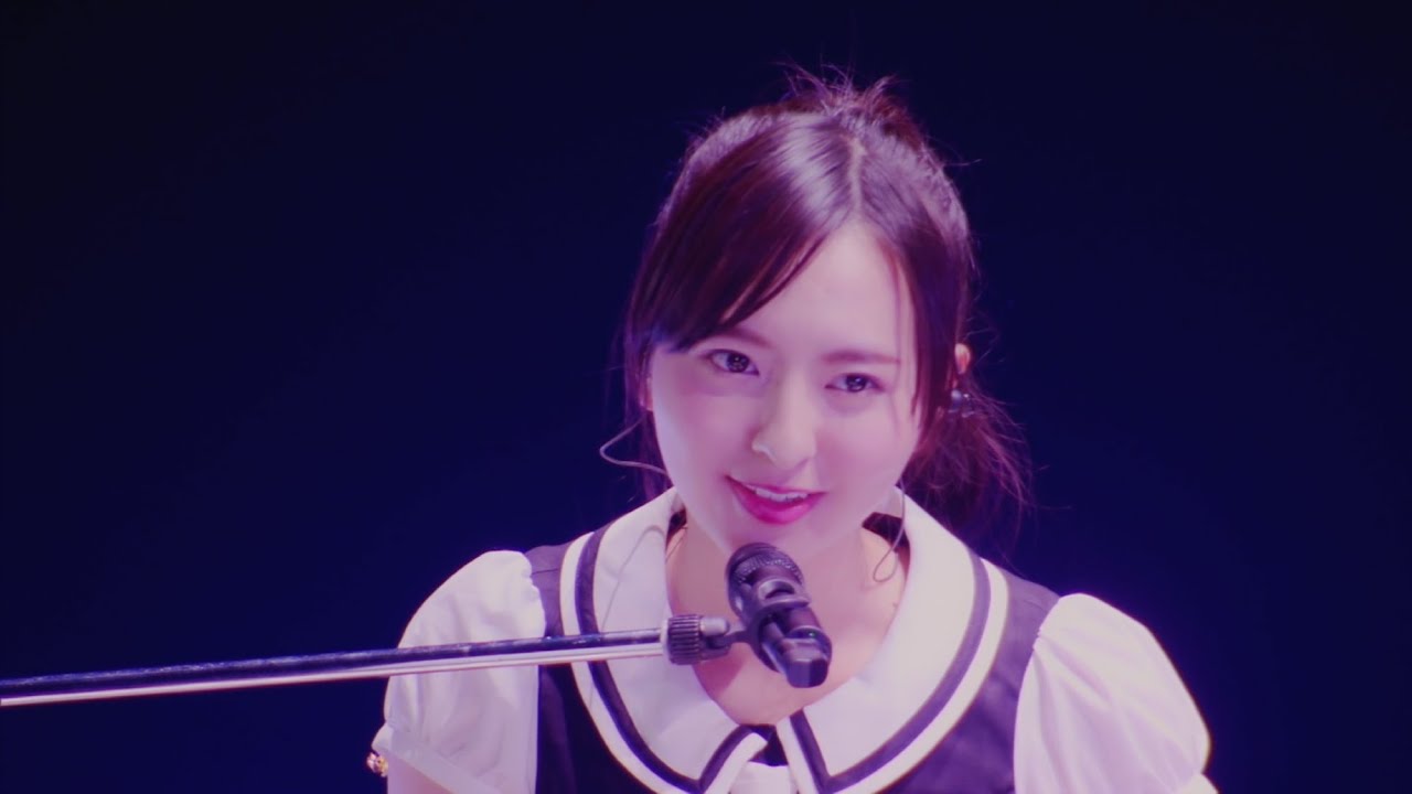 LIVE】恋の指先 (サシコ・ド・ソレイユ2016)／HKT48[公式] - YouTube