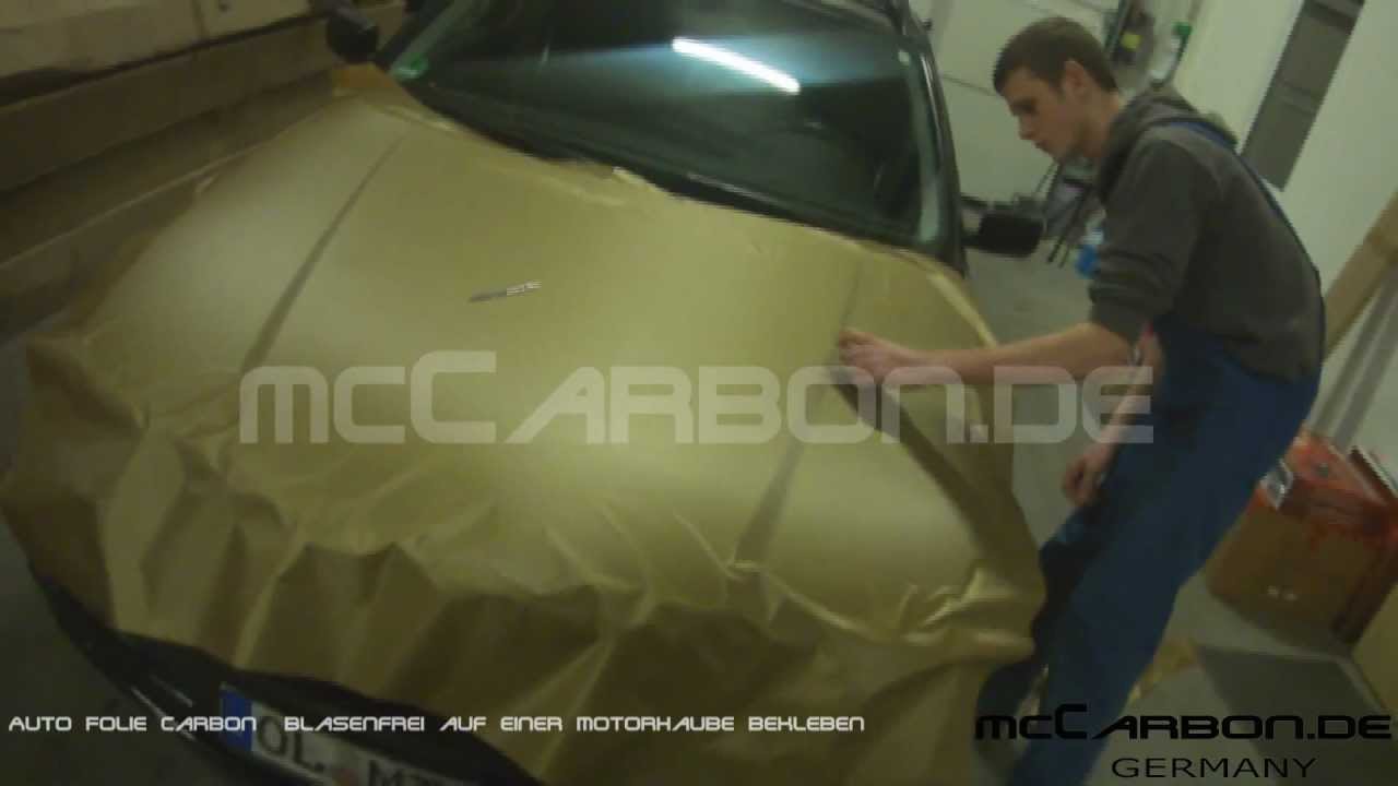 Auto folie gold carbon blasenfrei auf einer motorhaube bekleben ...