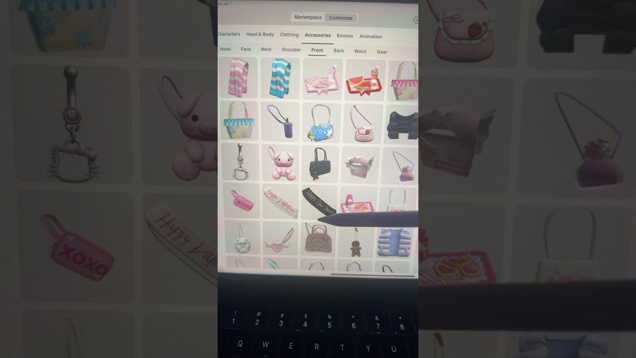 It’s….😬🤨🫣 #roblox #robloxshorts