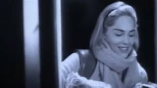 UB40   I Can't Help Falling In Love With You Remastered 2002 screenshot 4