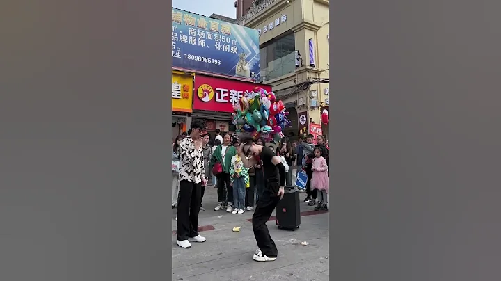 無所謂我會出手 #大哥搖 #豪情舞俠 #社交牛逼症 - 天天要聞