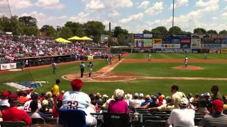 Shane Victorino's Almost Homer with the R-Phils (July 17, 2011)