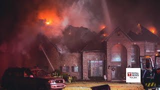 MASSIVE House Fire in Jenks Oklahoma Multiple Alarms Raw TikTok Live Archive