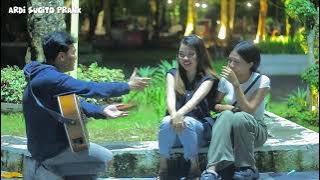 PENGAMEN GAGAP BERULAH LAGI 😂 DUA MAHASISWI DIBIKIN NGAKAK ENDINGNYA SALTING 