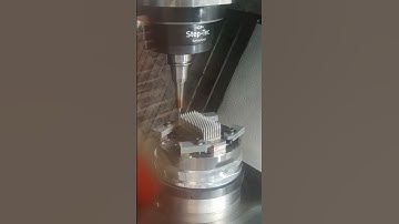 401 mov 02 Productie Frezen HSM Mikron Mill S 400