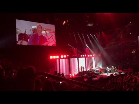 Eric Clapton Somebody's Knocking 3/20/17 Madison Square Garden