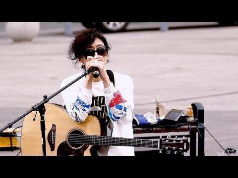 로맨틱펀치 - 눈치채줄래요 + 야미볼 @ YesAPM 야외공연 20140330