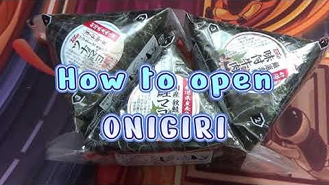 How to open packaged ONIGIRI (rice balls) #japan #howto #onigiri #おにぎり #japanesefood #firsttimejapan