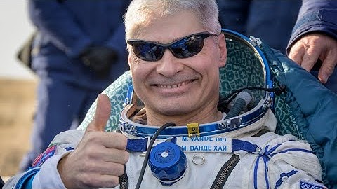 NASA astronaut Mark Vande Hei lands in Kazakhstan after record-breaking spaceflight