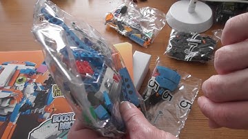 Unboxing Lego Boost Creative Toolbox #SET 17101