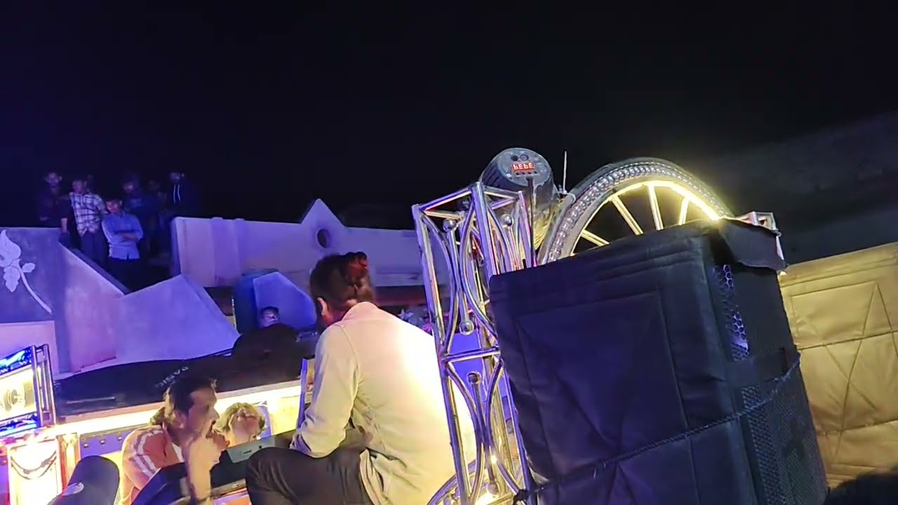 Kohinoor band umreth ae dil hai muskil & sayyoni singer by (makbul shaikh)