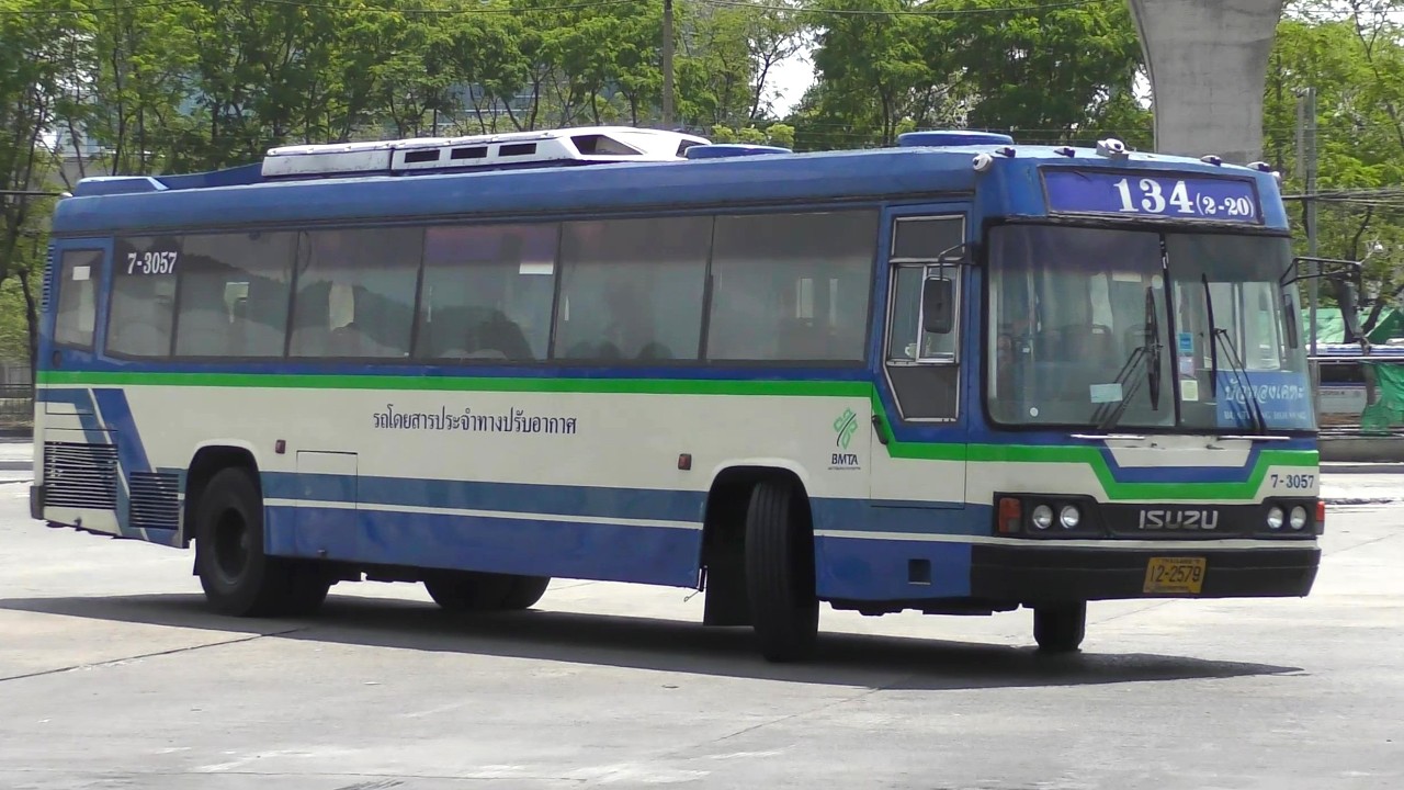 タイ・バンコクで日本製のバスに乗ってみた