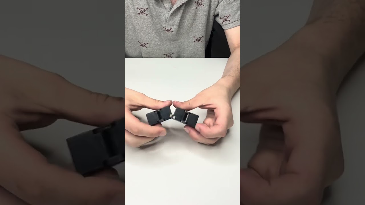 Обзор на самую умную  и современную головоломку 