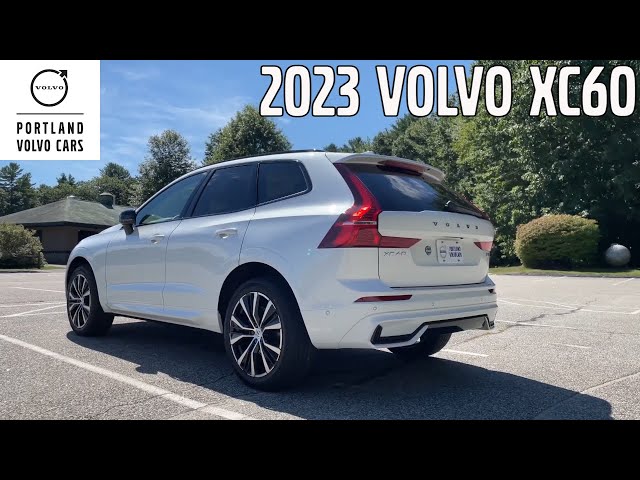 Volvo XC60 Plus Black Edition B5 AWD Mild-Hybrid inkl. Wartung