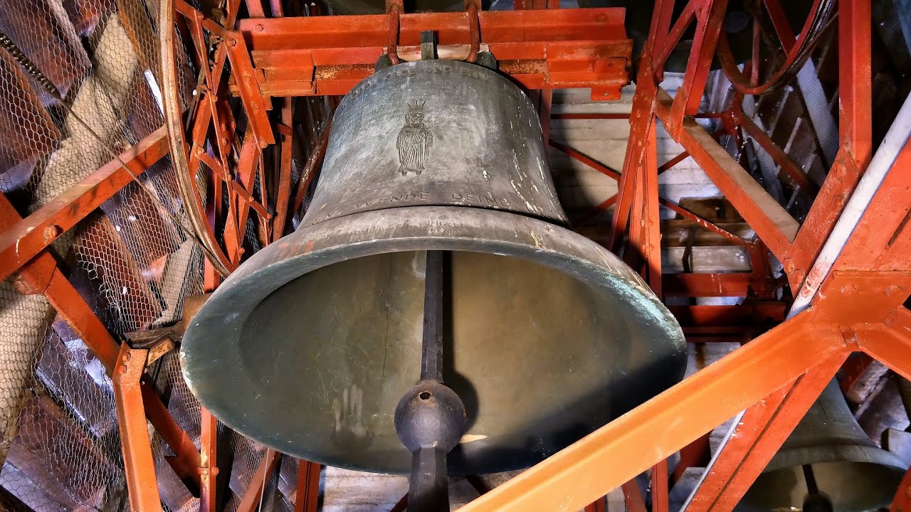 Nusplingen (D - BW) Die Glocken der Pfarrkirche Maria Königin