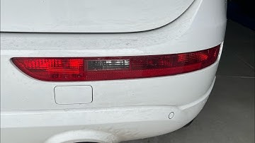 AUDI Q5 BUMPER TAILLIGHT BULB REPLACEMENT