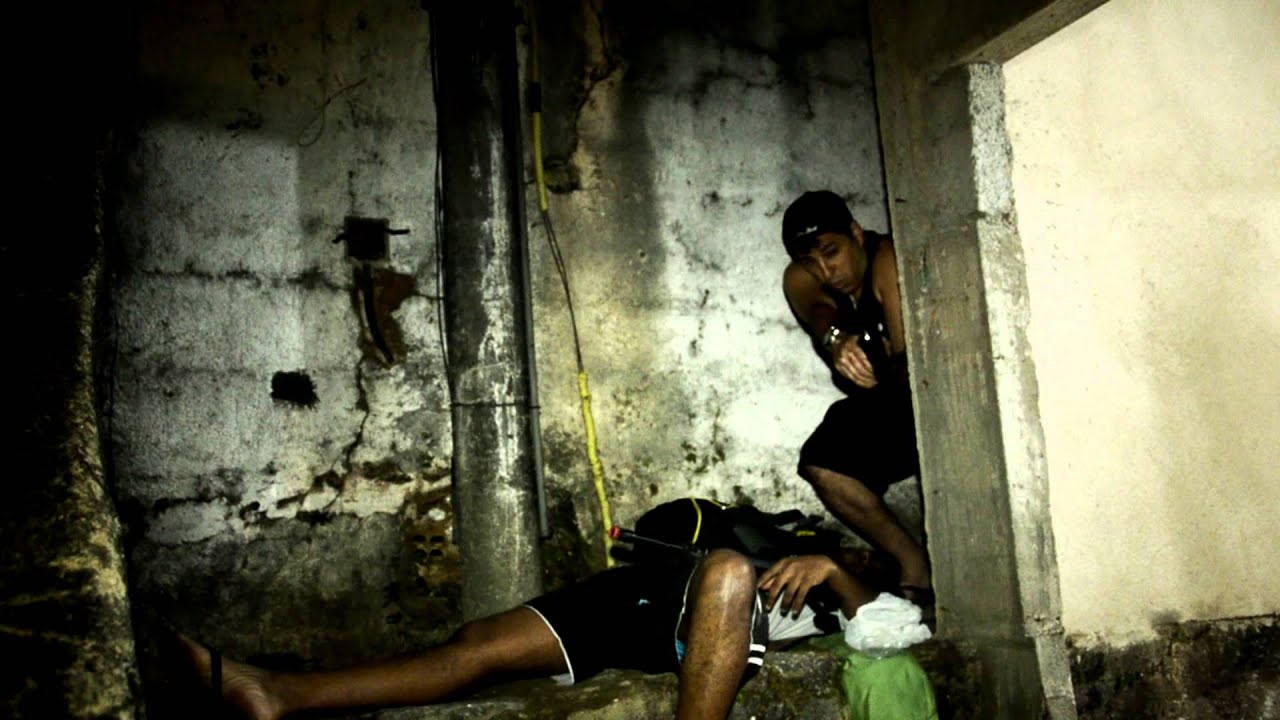 Juízes Hip-Hop e Val França- Clip Oficial Universo dos Versos(HD) @JUIZESHIPHOP