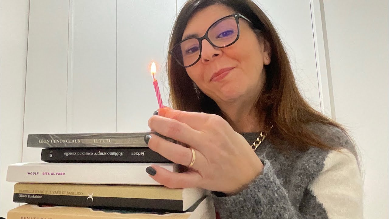 Apertamente compie un anno: come è cambiato il mio modo di leggere🎉🎊🎉🎂