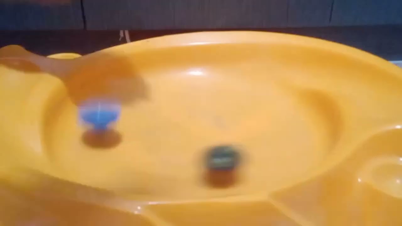 Lost Longinus VS Victory Valkyrie