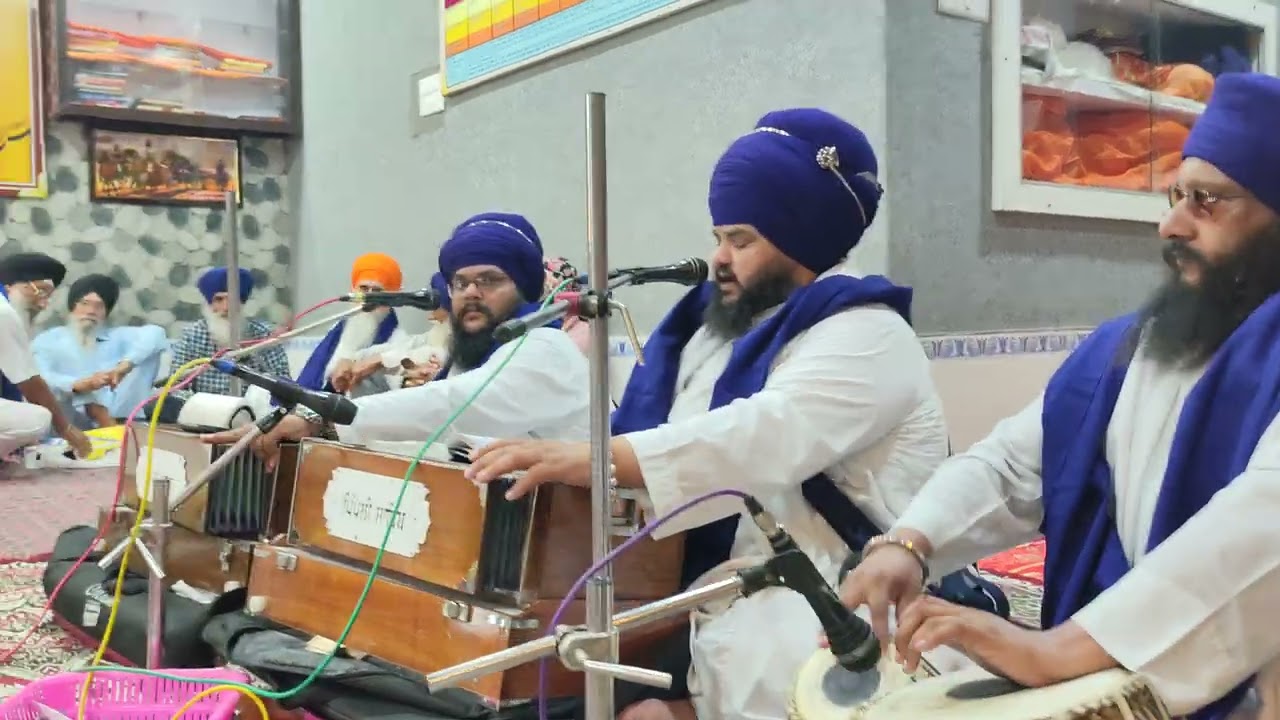 ਰੋਂਦਿਆਂ ਦੇਖ ਸ਼ਰੀਕ 