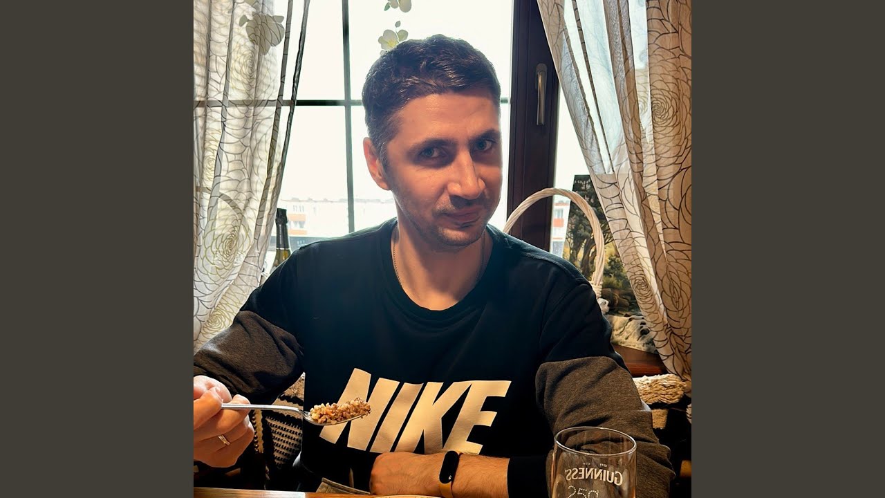 Песня про Саню (Skit) - YouTube