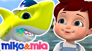 ¡Baila Baby Shark con Mike y Mía! | Sunnyside Canciones