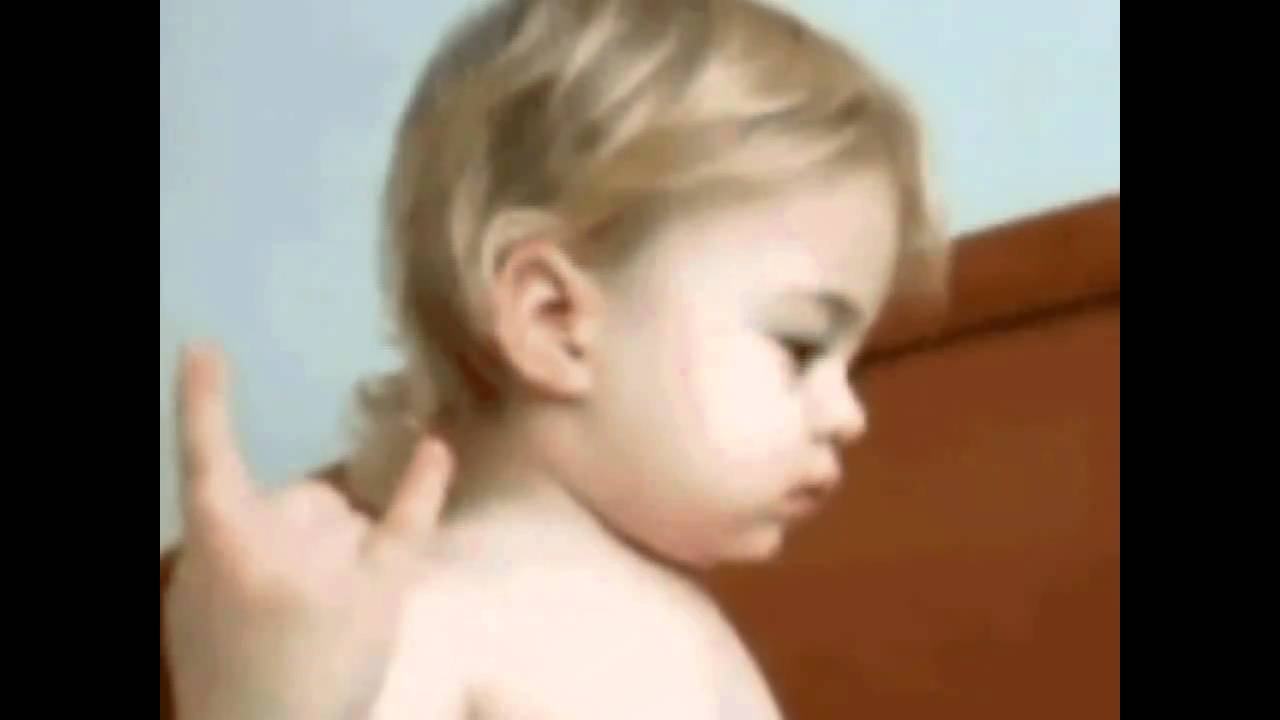 O Bebe Mais Metaleiro Do Mundo Youtube