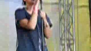 Lily Allen "Heart of Glass" (Blondie cover)