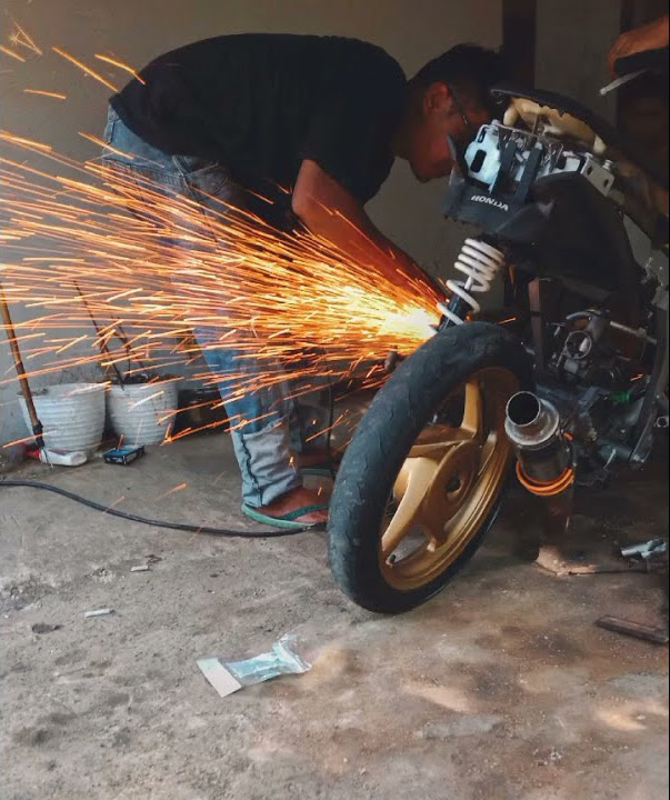 kata-kata anak bengkel buat story wa