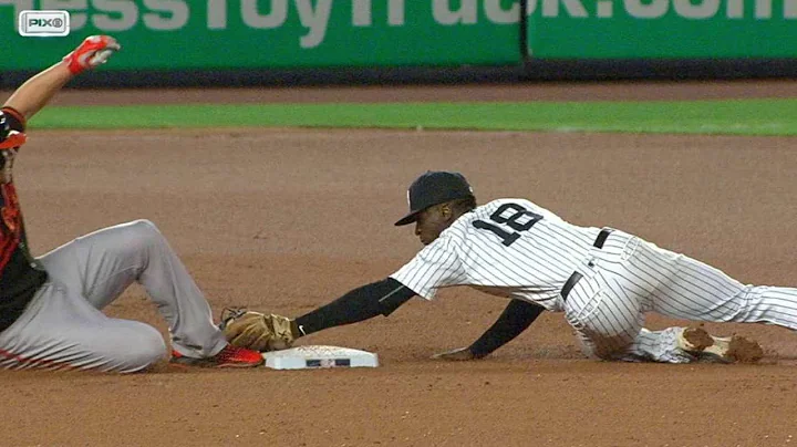 BAL@NYY: Judge nabs Davis at second after call stands