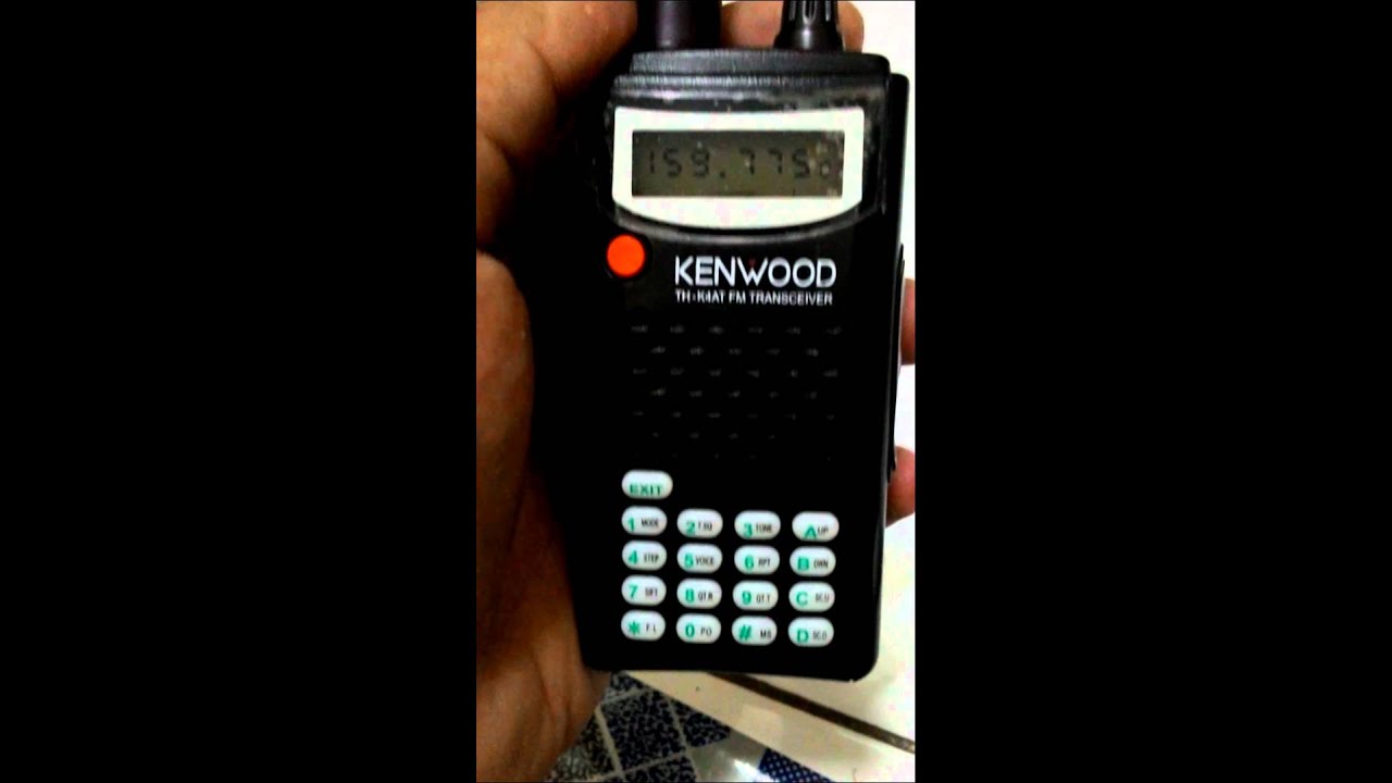 Handy Talky Kenwood TH K4AT MAX FM Transceiver - YouTube