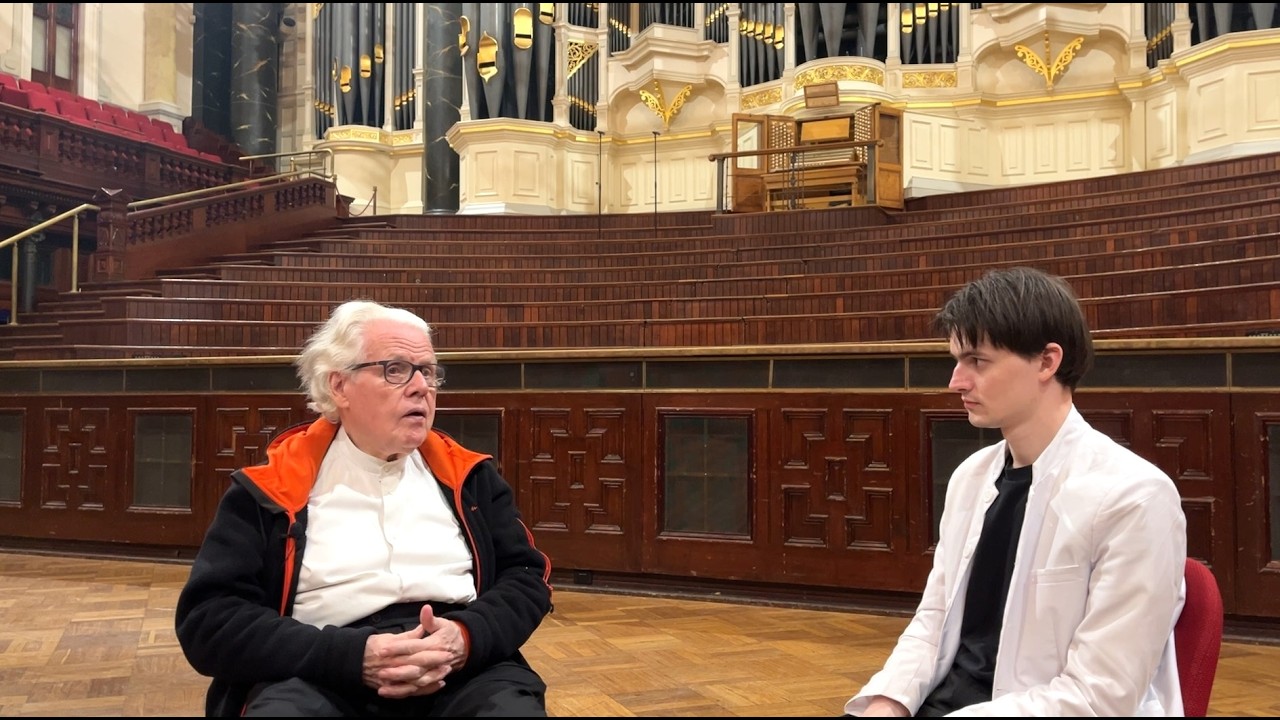 Интервью с Дэниелом Ротом в мэрии Сиднея!