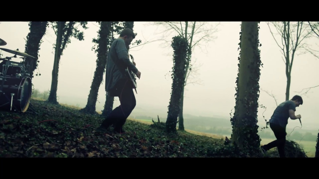 Bury The Light Deadweight (OFFICIAL MUSIC VIDEO) Chords Chordify