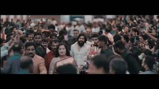 Real entry of our Rocking star Yash(Rocky Vae)😎😎😎❤❤❤