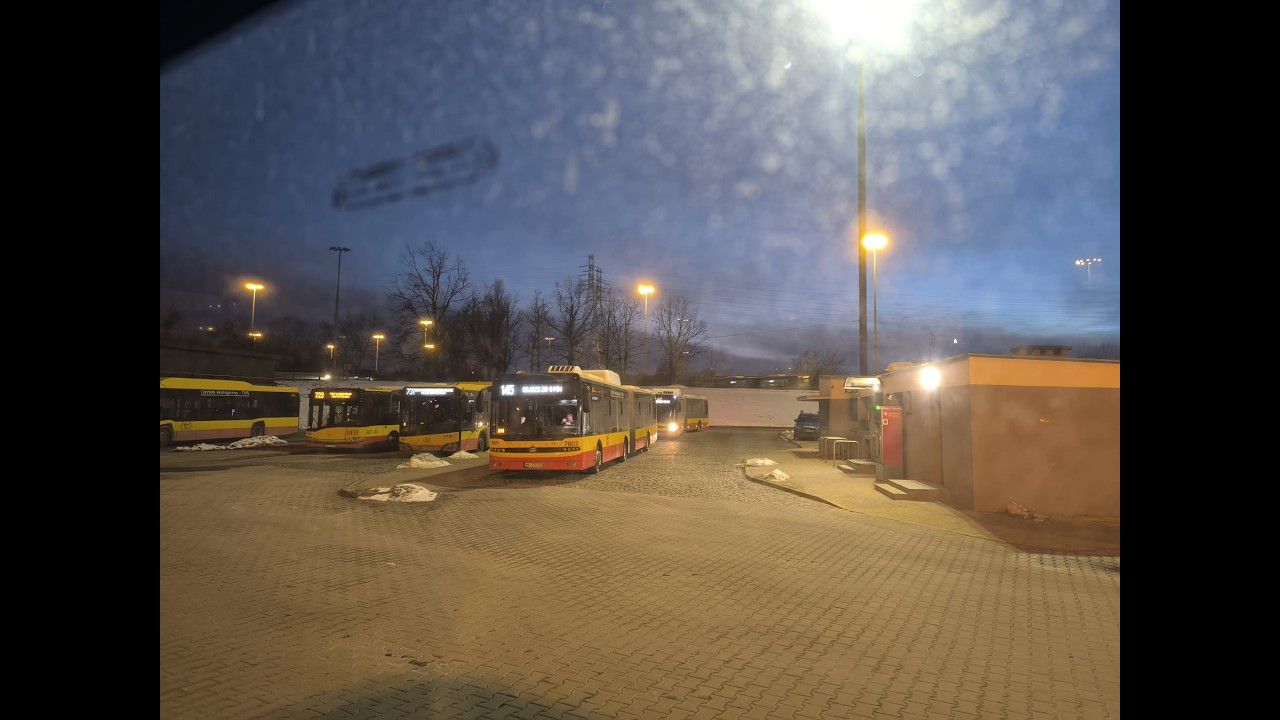 Autosan Sancity 18LF LNG na linii 145 (kier. Żerań FSO...)