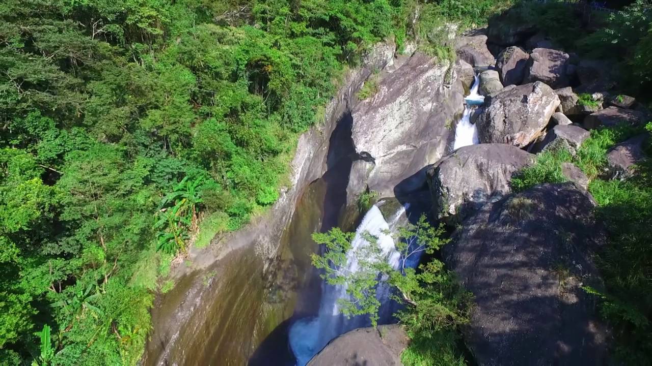 尖石鄕青蛙石瀑布 Youtube