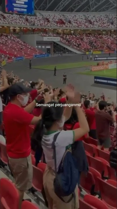 dukungan supporter Indonesiaa #storywa #indonesia #affsuzukicup2020 #timnasindonesia #viralshorts