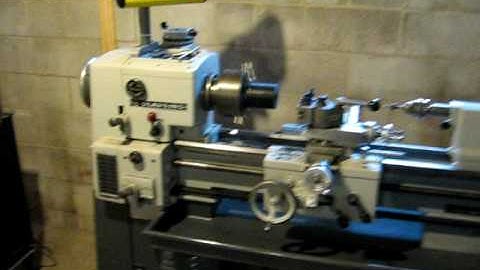 Clausing Lathe 5902 using Hitachi SJ200-022NFU