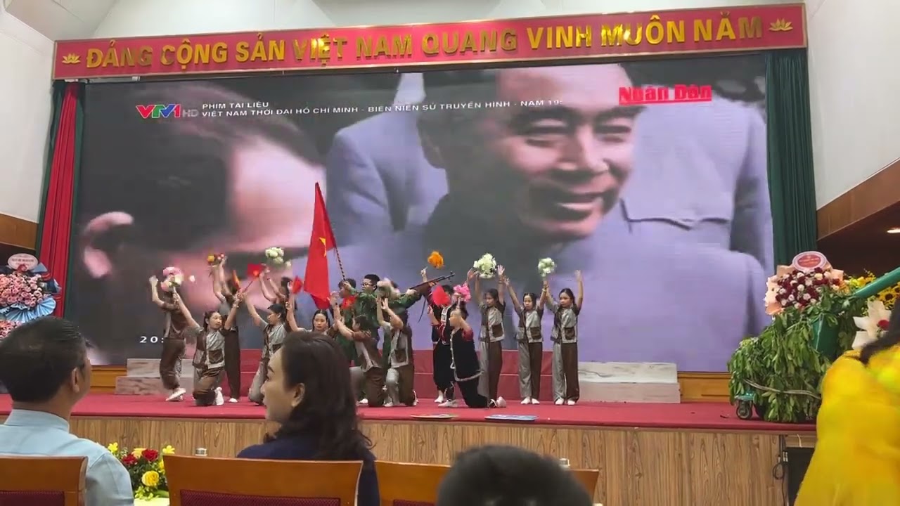 Hoạt cảnh - hát Bác đang cùng chúng cháu hành quân- Hải Đăng TH Kiến Hưng 2024