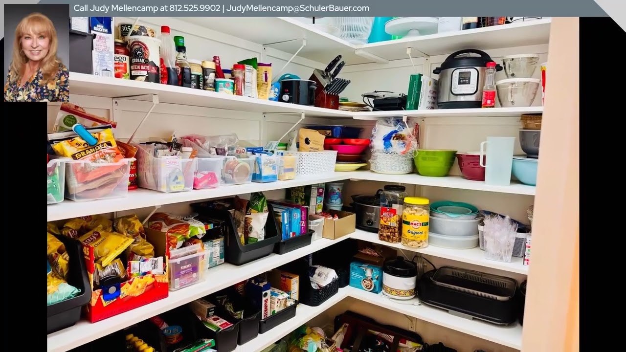 256 Chase Court, Seymour, IN 47274