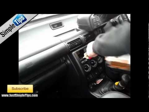 Radio Removal LandRover Freelander (1997-2006) | JustAudioTips