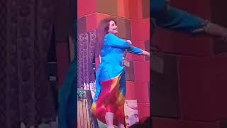 sheeza butt very hot mujra #viral