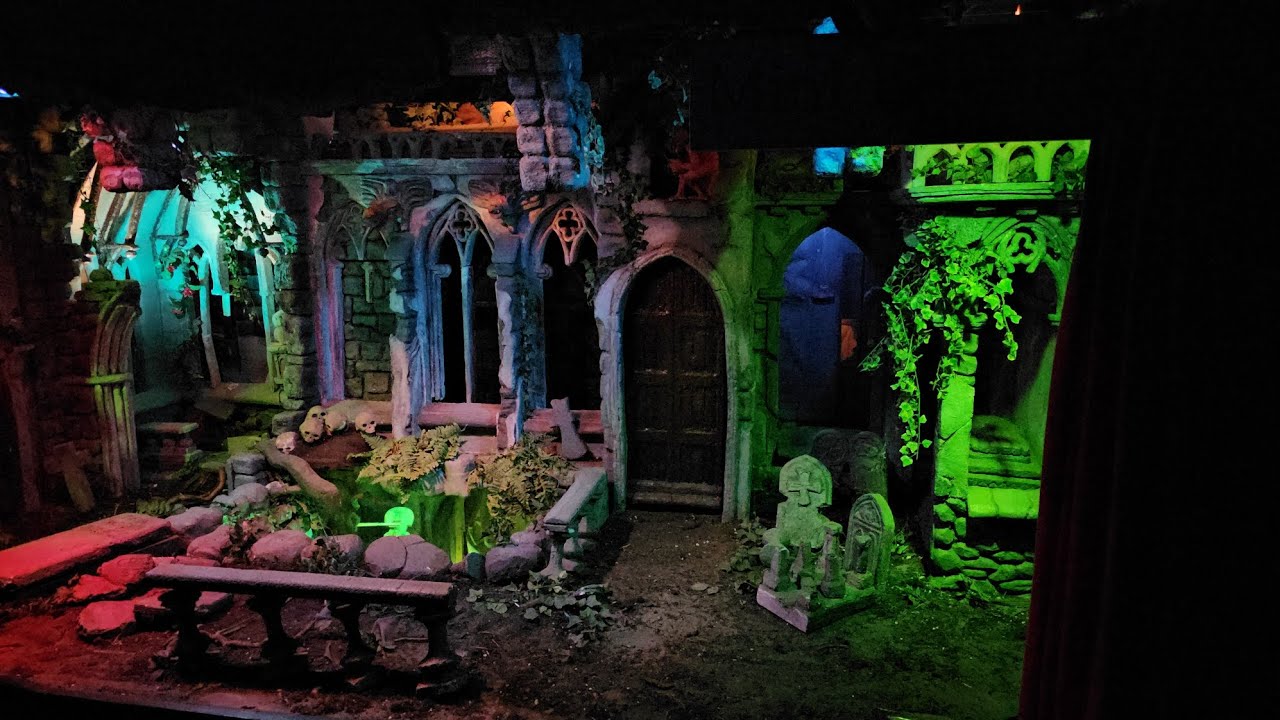 Spookslot in de Mini Efteling 2023