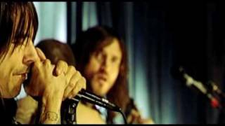 Red Hot Chili Peppers - Desecration Smile HD videoclip + lyrics