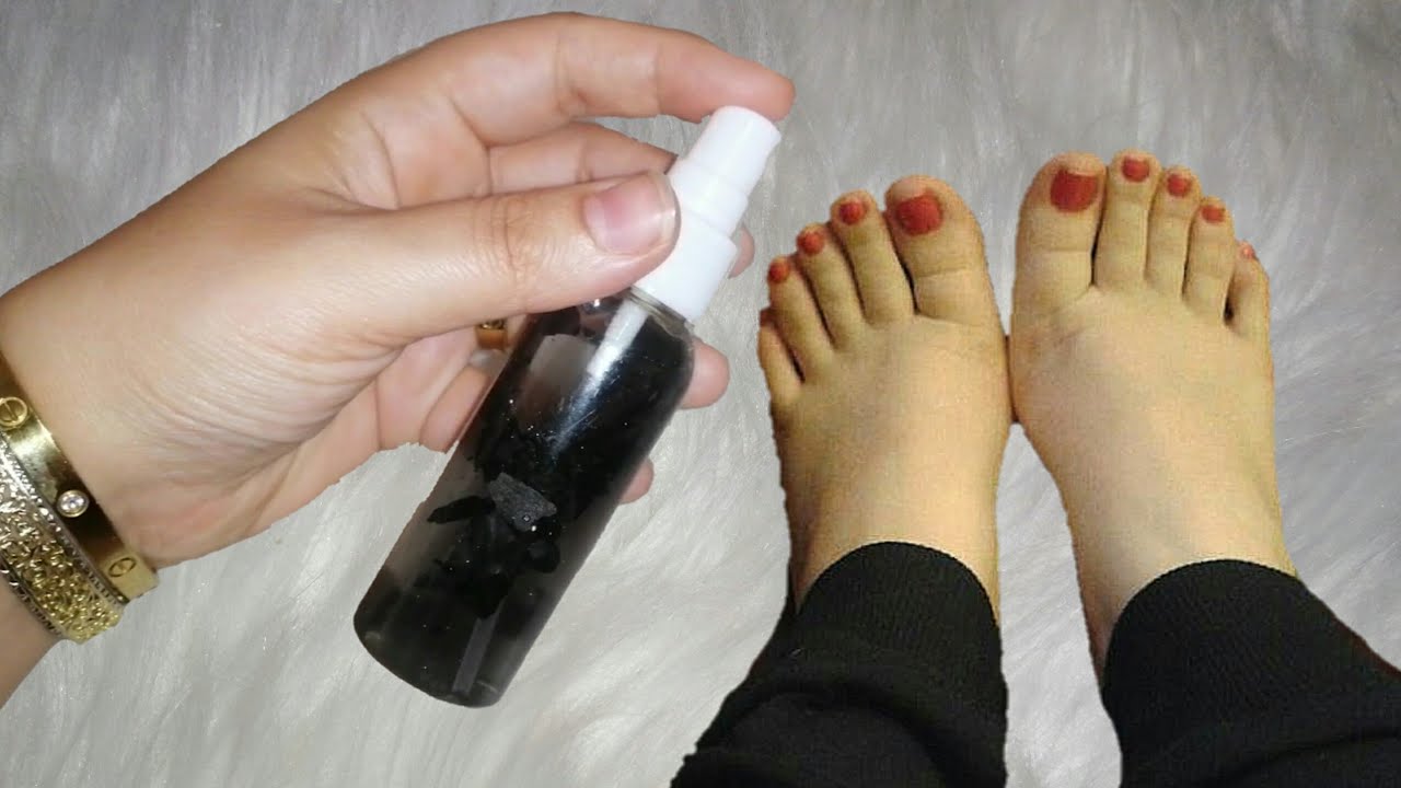 ستشعر بالسحر والطاقة السلبية تخرج من أقدامك بعد الرش الحظ والقبول يتبعك فطريقك والرزق يطرق بابك