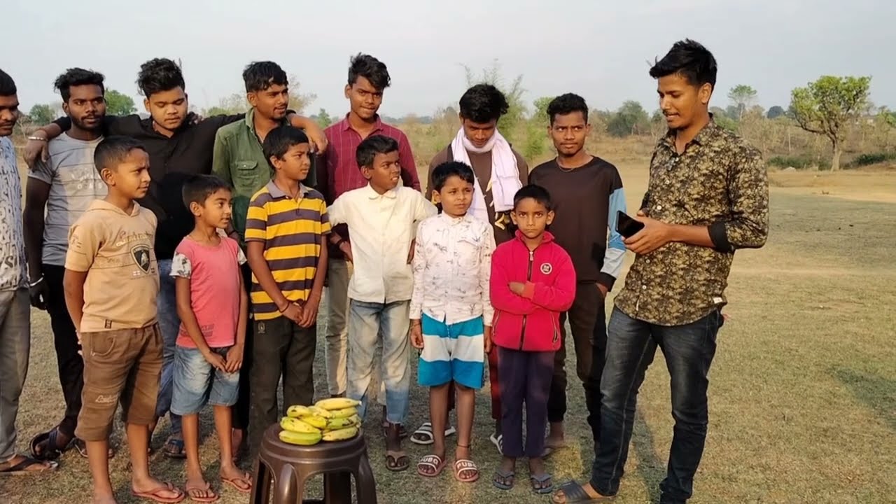 1 मिनट में 12केले खाओ और ₹1000 ले जाओ ! kids banana challenge. eating